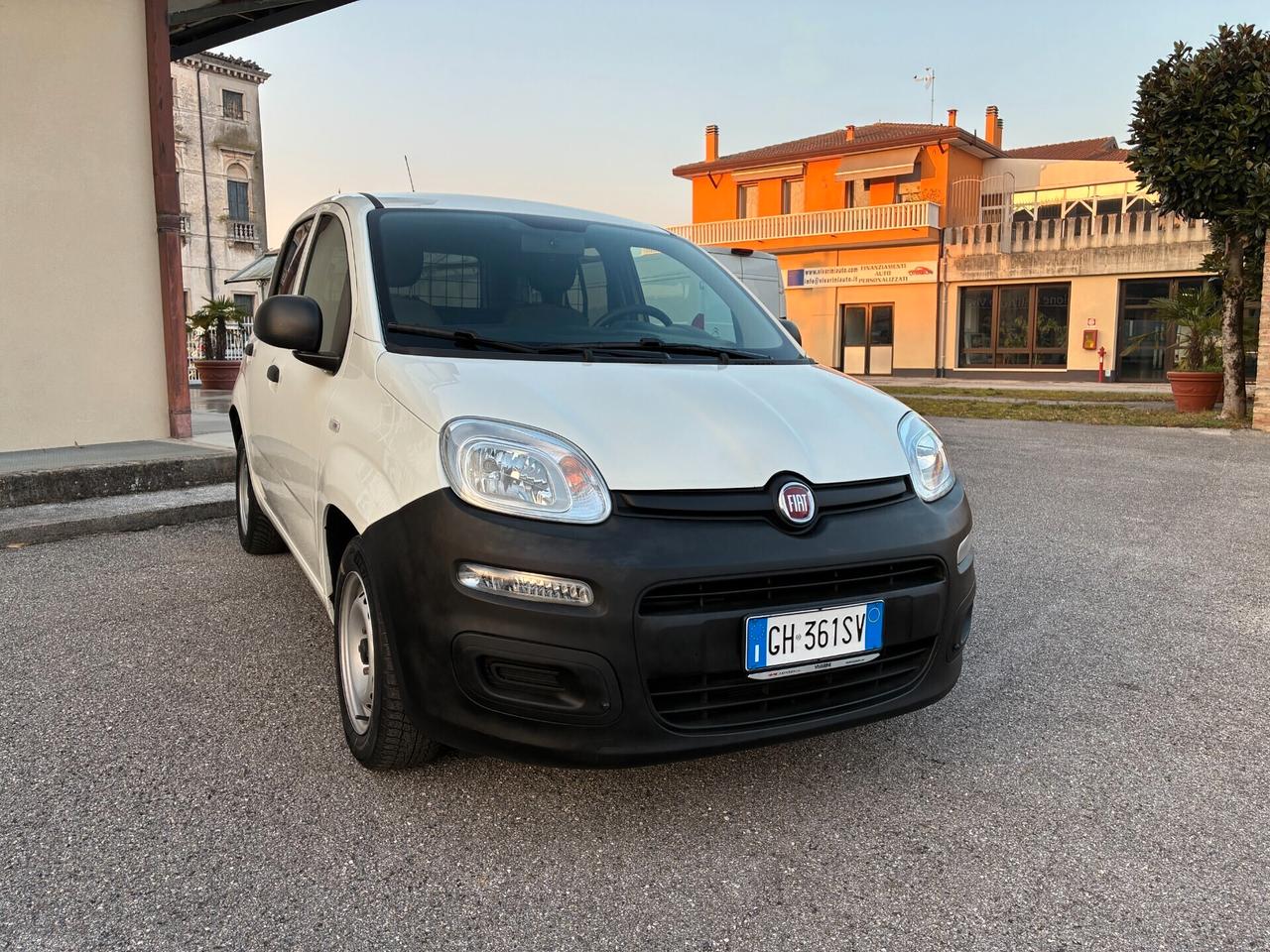 Fiat Panda 1.0 GSE S&S Hybrid Pop Van 2 posti