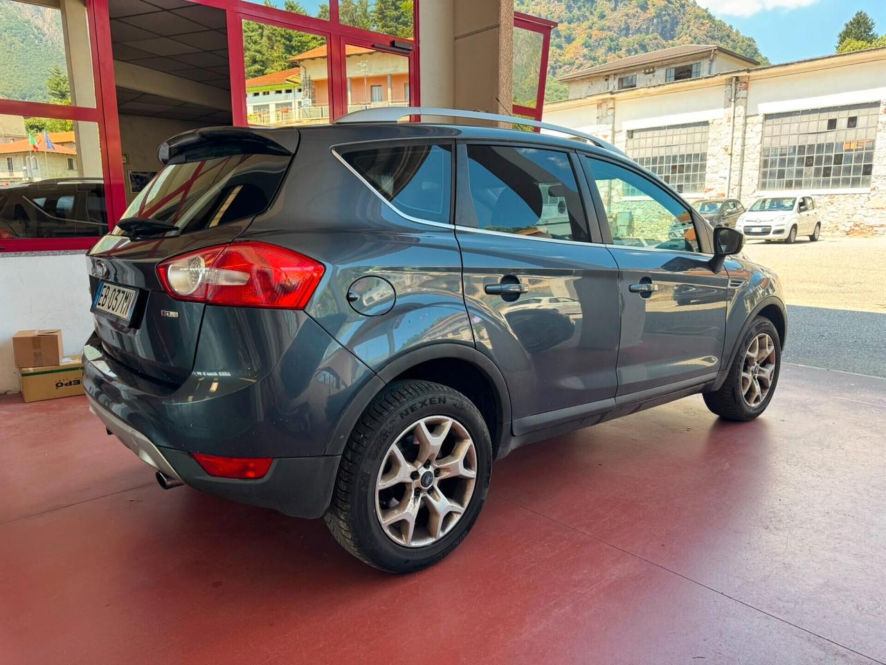 Ford Kuga 2.0 TDCi 136 CV 4WD Titanium DPF