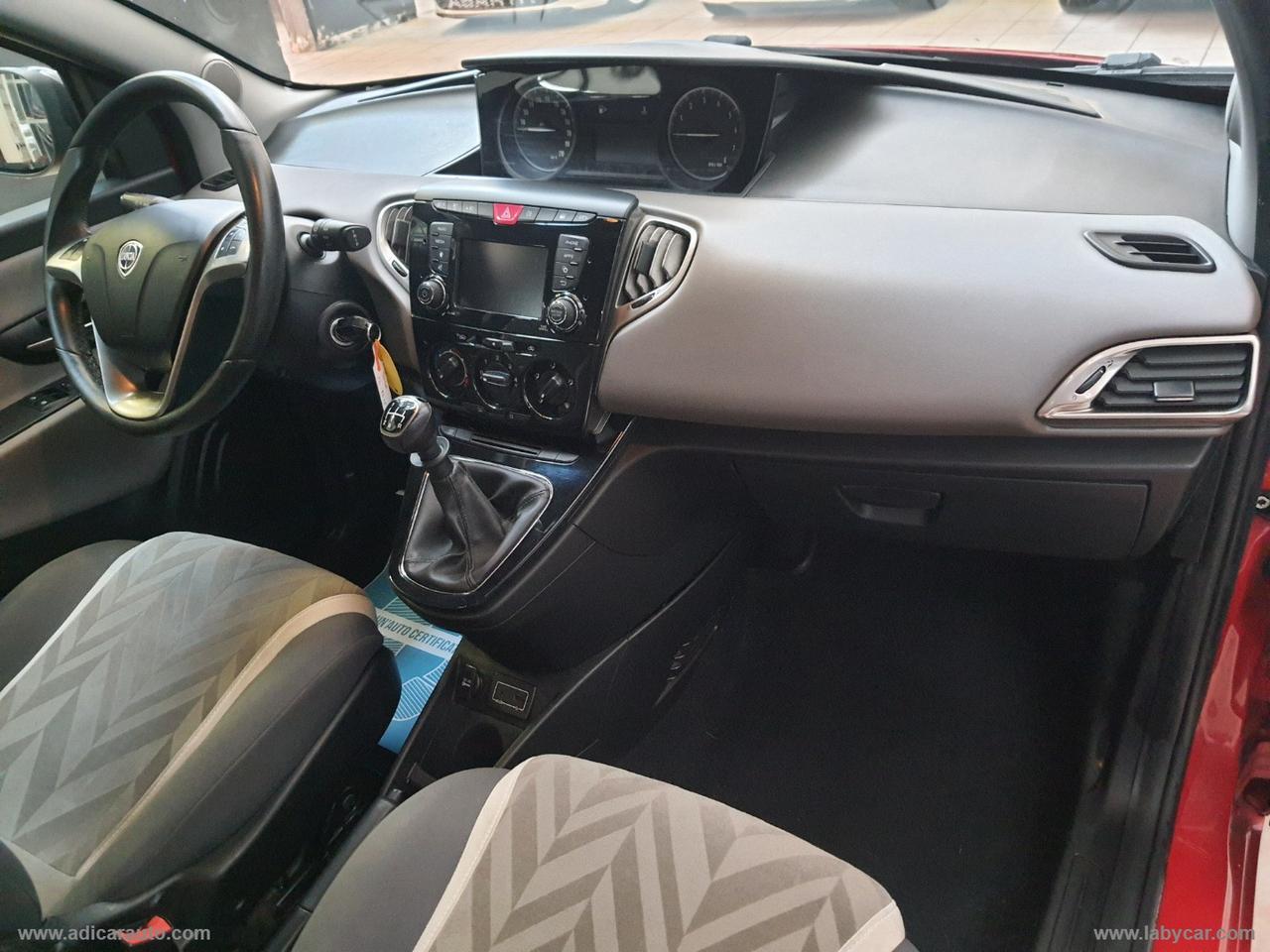 LANCIA Ypsilon 1.2 69 CV 5p.