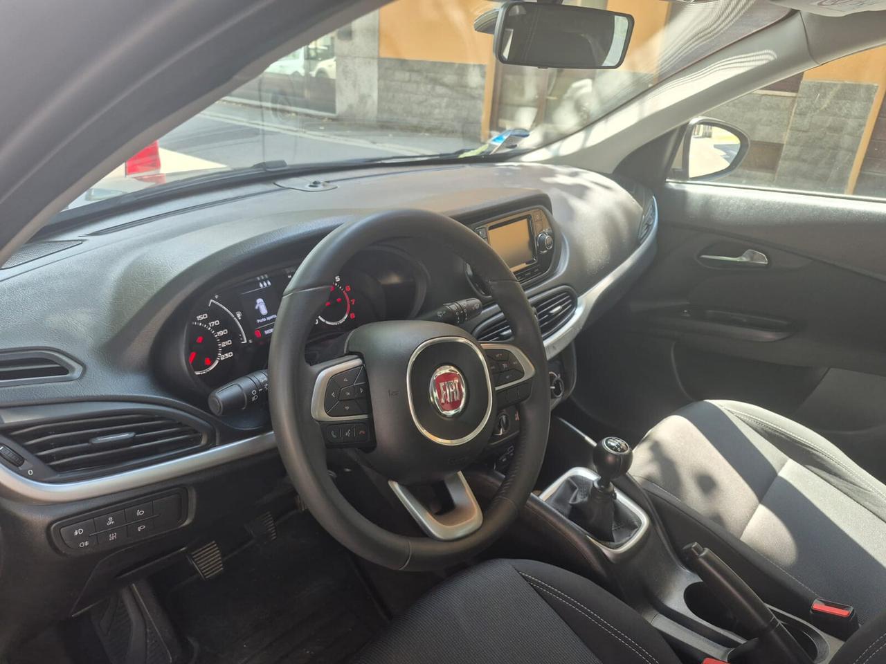 Fiat Tipo 1.4 5 porte Easy *SOLO 57.000KM*