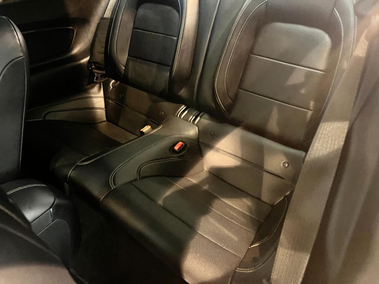 Ford Mustang Fastback 5.0 V8 TiVCT aut. GT