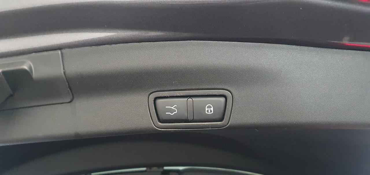 Alfa Romeo Stelvio 2.2 Turbodiesel 210 CV AT8 Q4 B-Tech