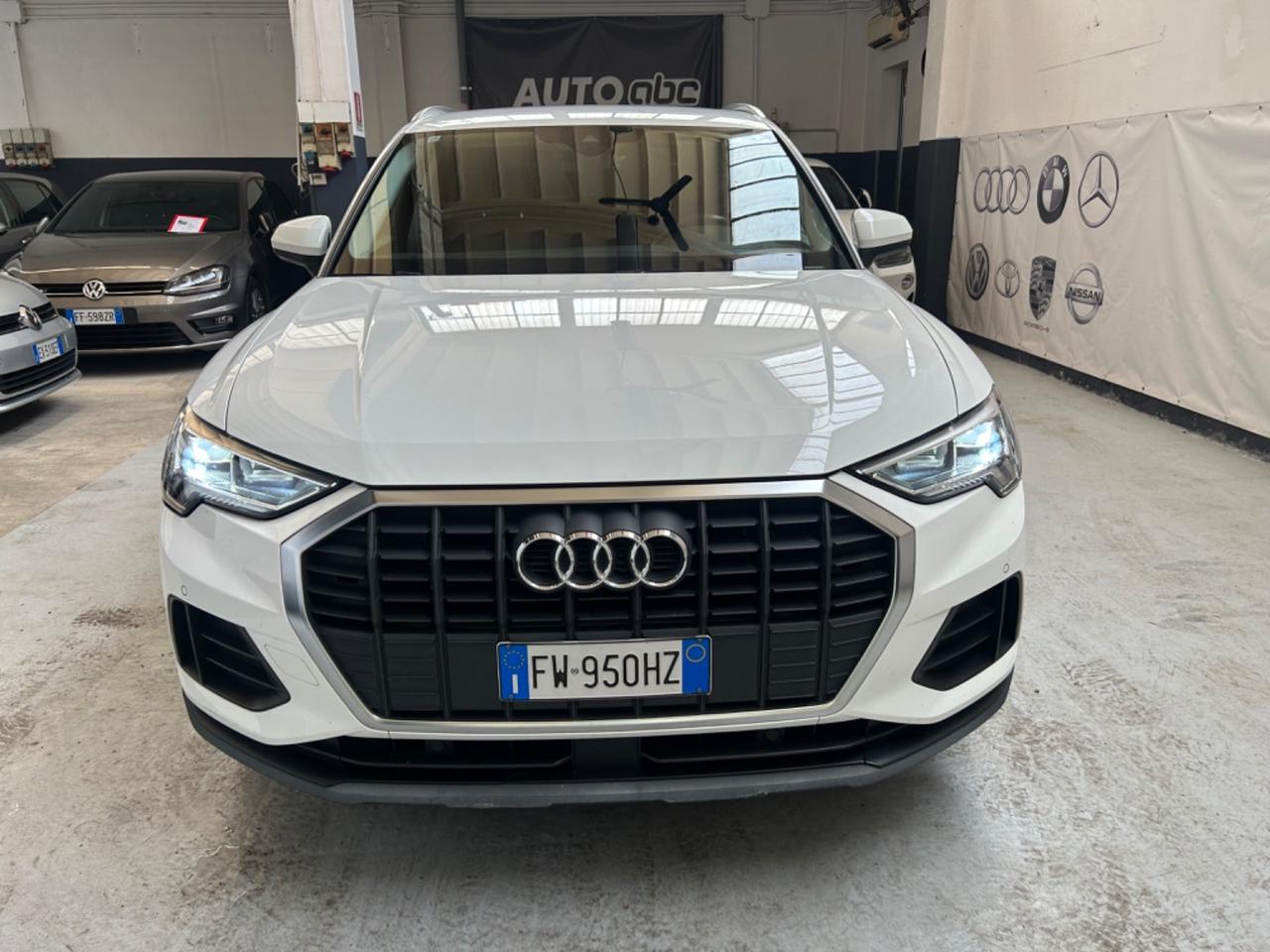 Audi Q3 35 TDI S tronic Business Advanced