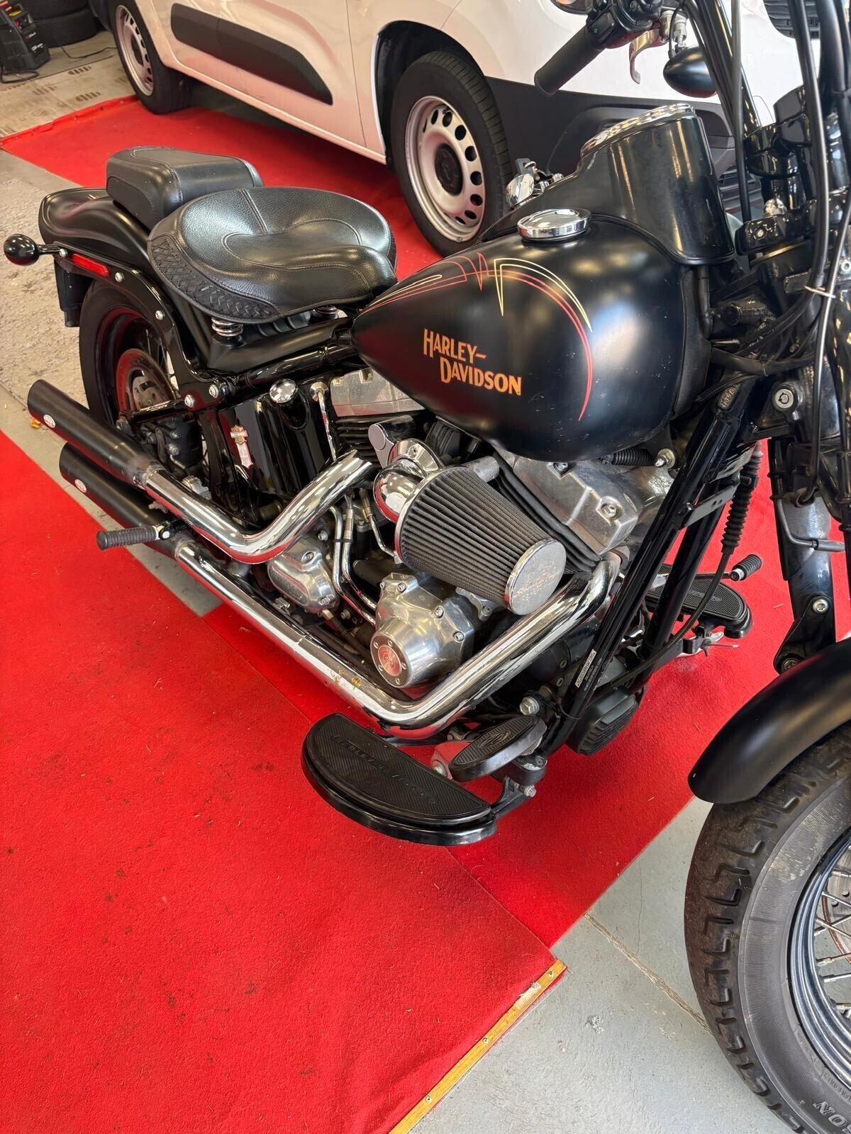 Harley-davidson Softail Cross Bones