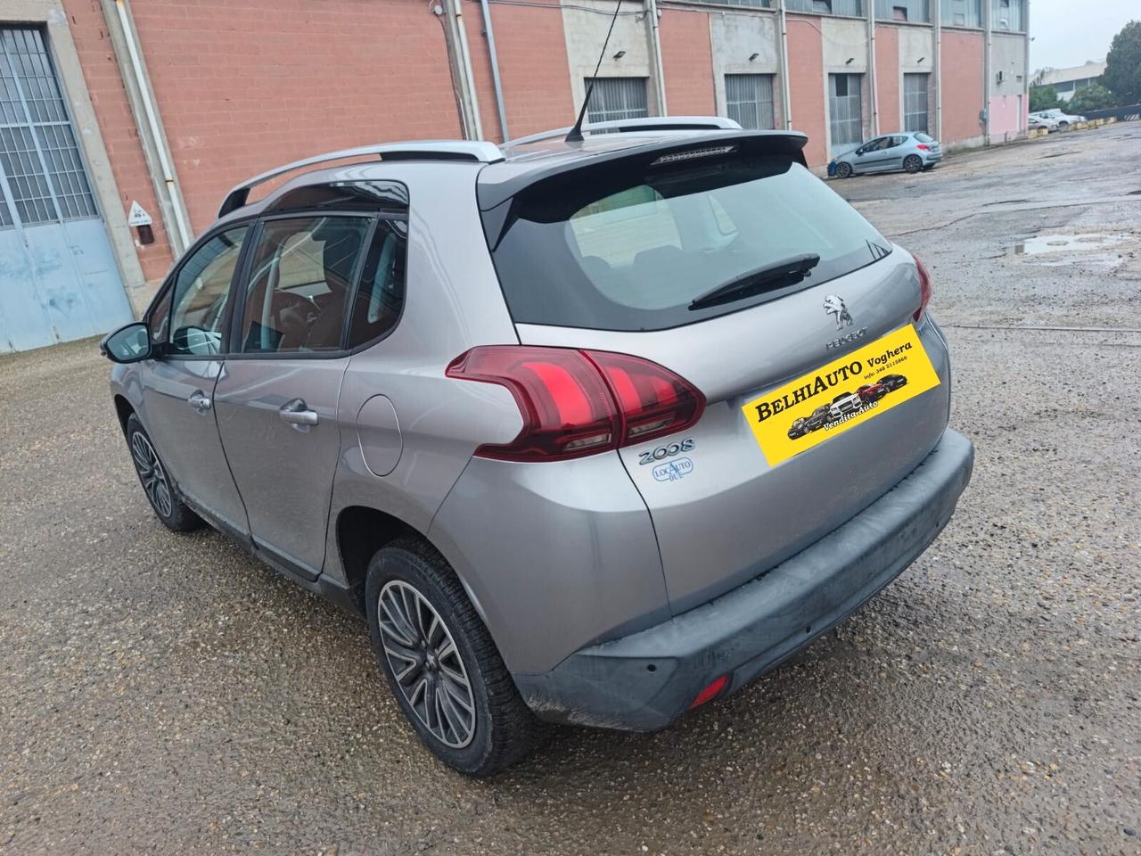 Peugeot 2008 2016----1.2 Benzina Neopatentati