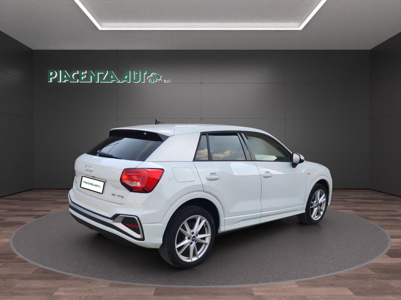 Audi Q2 35 1.5 tfsi S LINE..GANCIO TRAINO.TELECAMERA