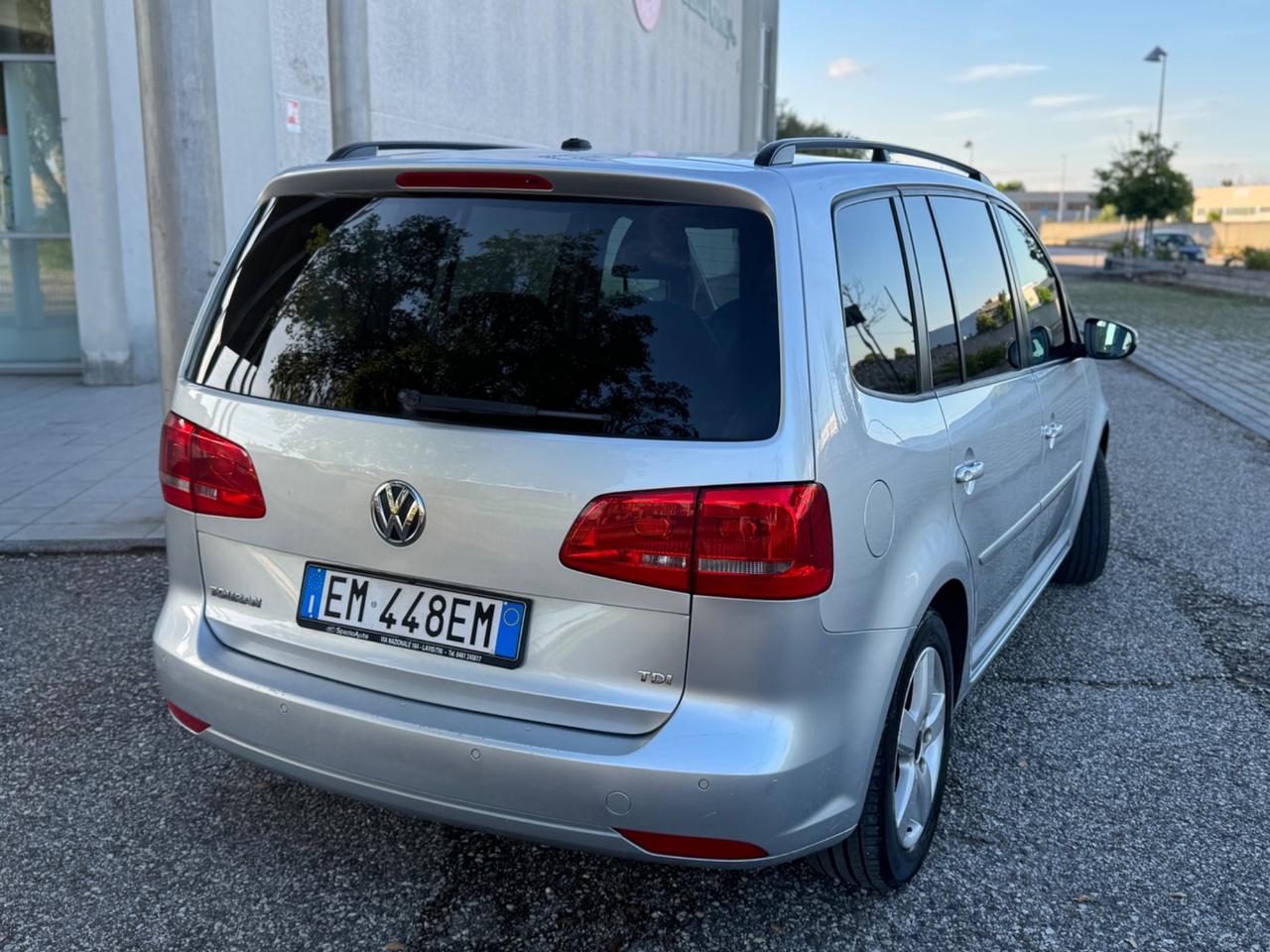 Vw Touran Business 1.6 TDI 105cv 7Posti