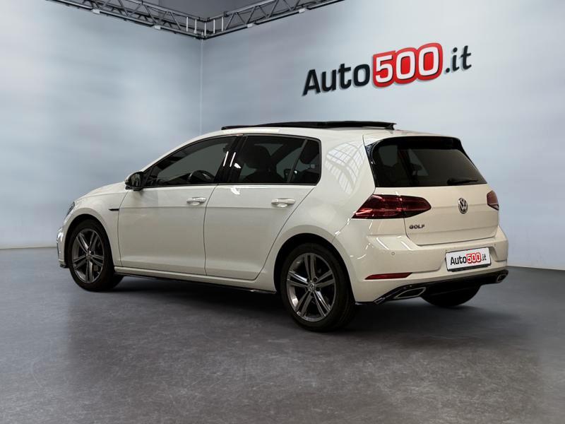 Volkswagen Golf 5 Porte Golf 5p 1.6 tdi Highline 115cv R-Line