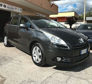 Peugeot 5008 1.6 HDI 115CV 7 POSTI STOPESTART CAMBIO ROBOTIZZATO