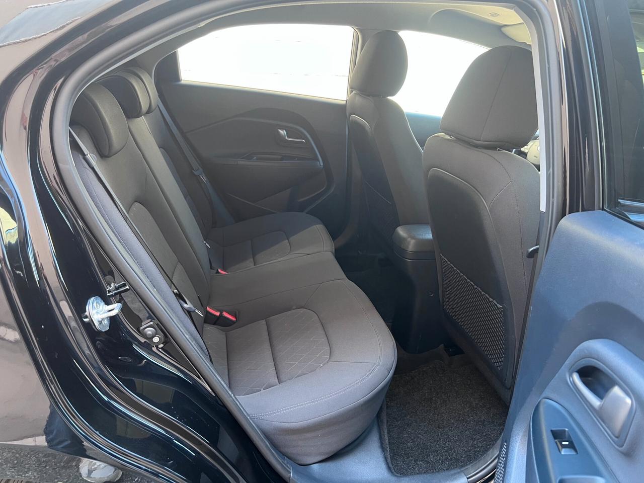 Kia Rio 5pt 1.1 crdi 75cv E6 COOL NAVI/CAMERA/17; OK NEOPAT.