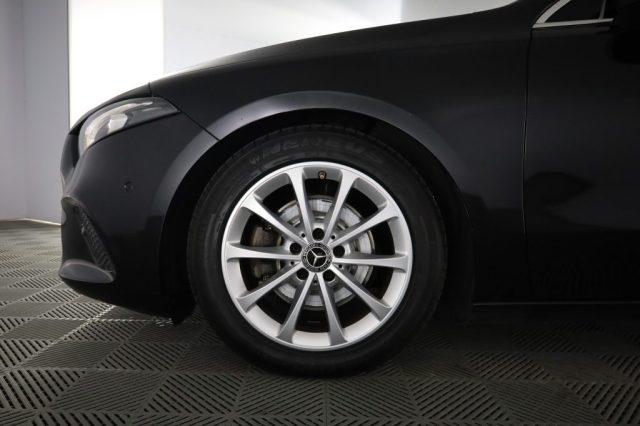 MERCEDES-BENZ A 180 A 200 Automatic 4p. Sport