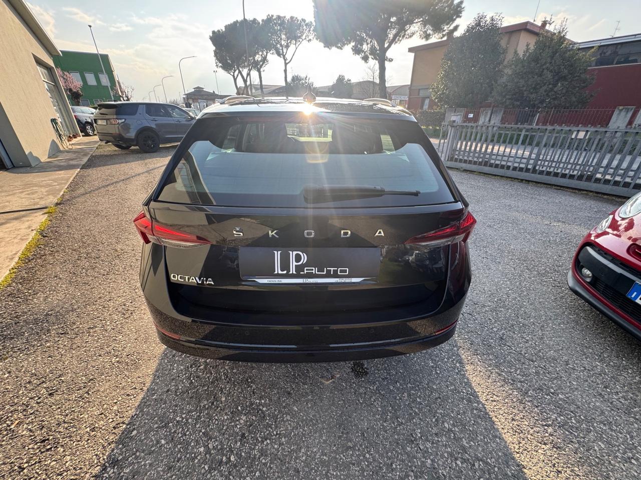 Skoda Octavia 2.0 TDI SCR 150 CV Wagon Ambition