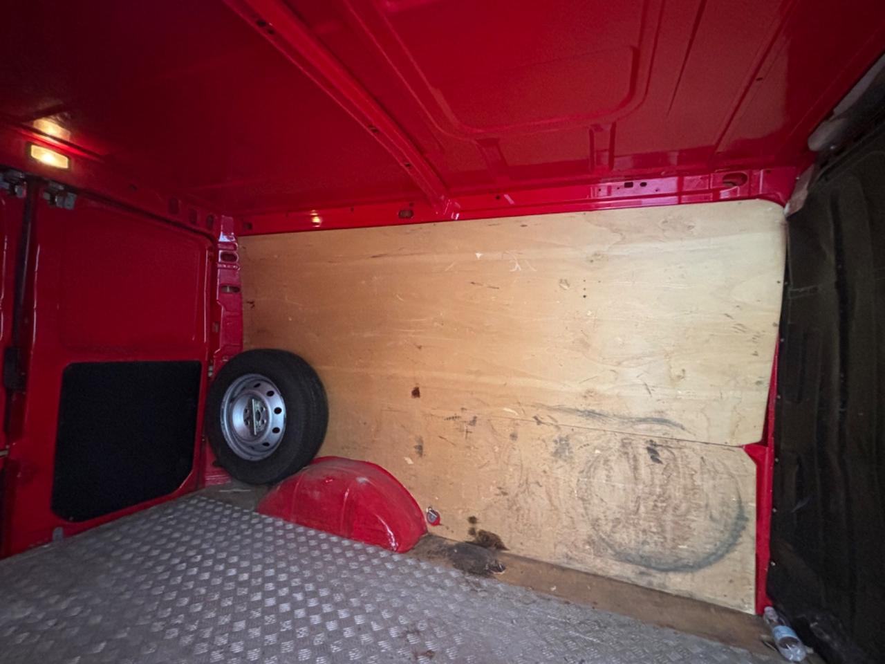 Iveco Daily Furgonato - 2011-3.0- 186000 km