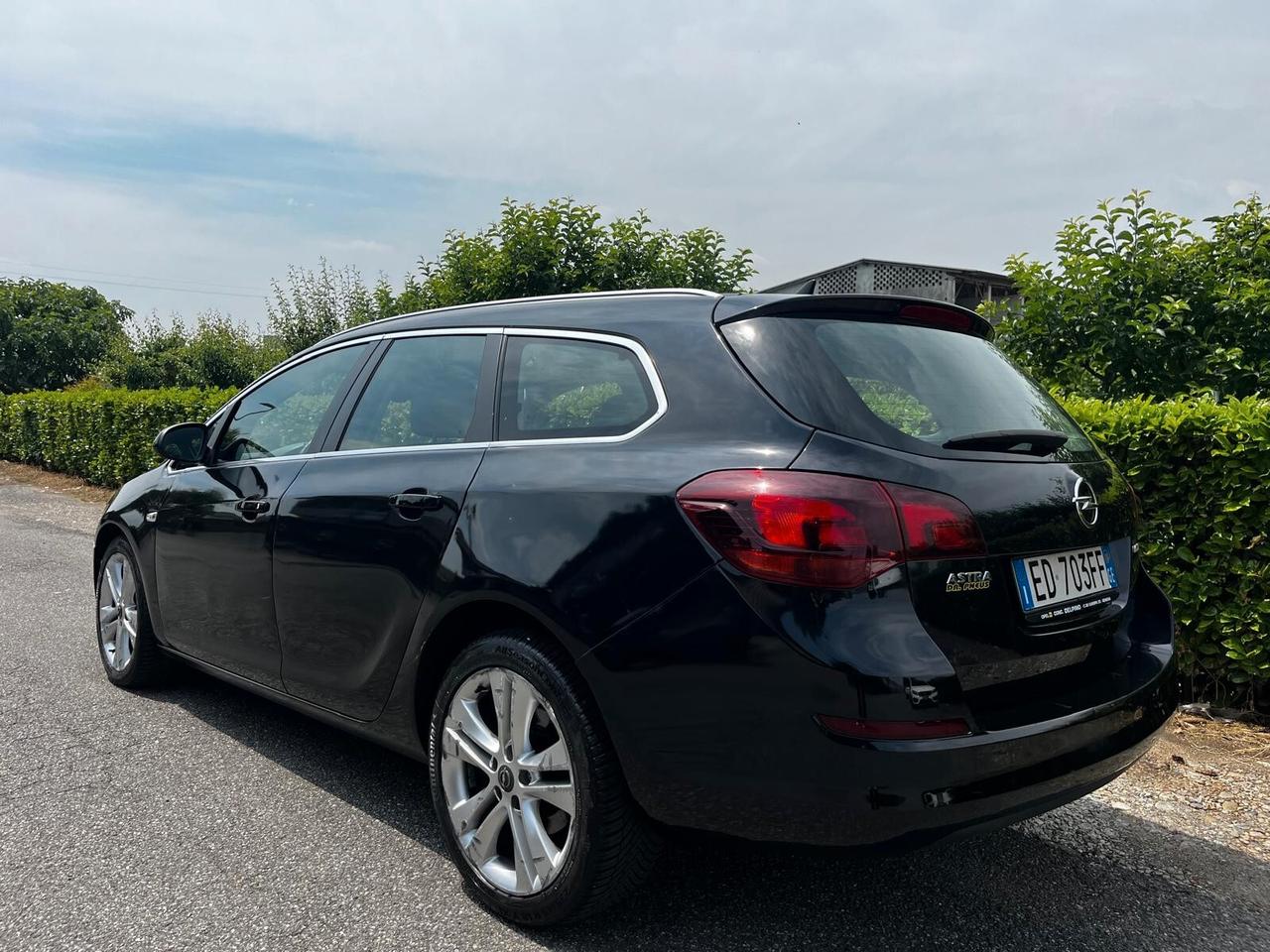 Opel Astra 1.7 CDTI 125CV Sports Tourer Cosmo