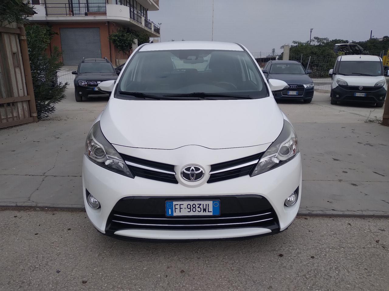 Toyota Verso 1.6 D-4D Business