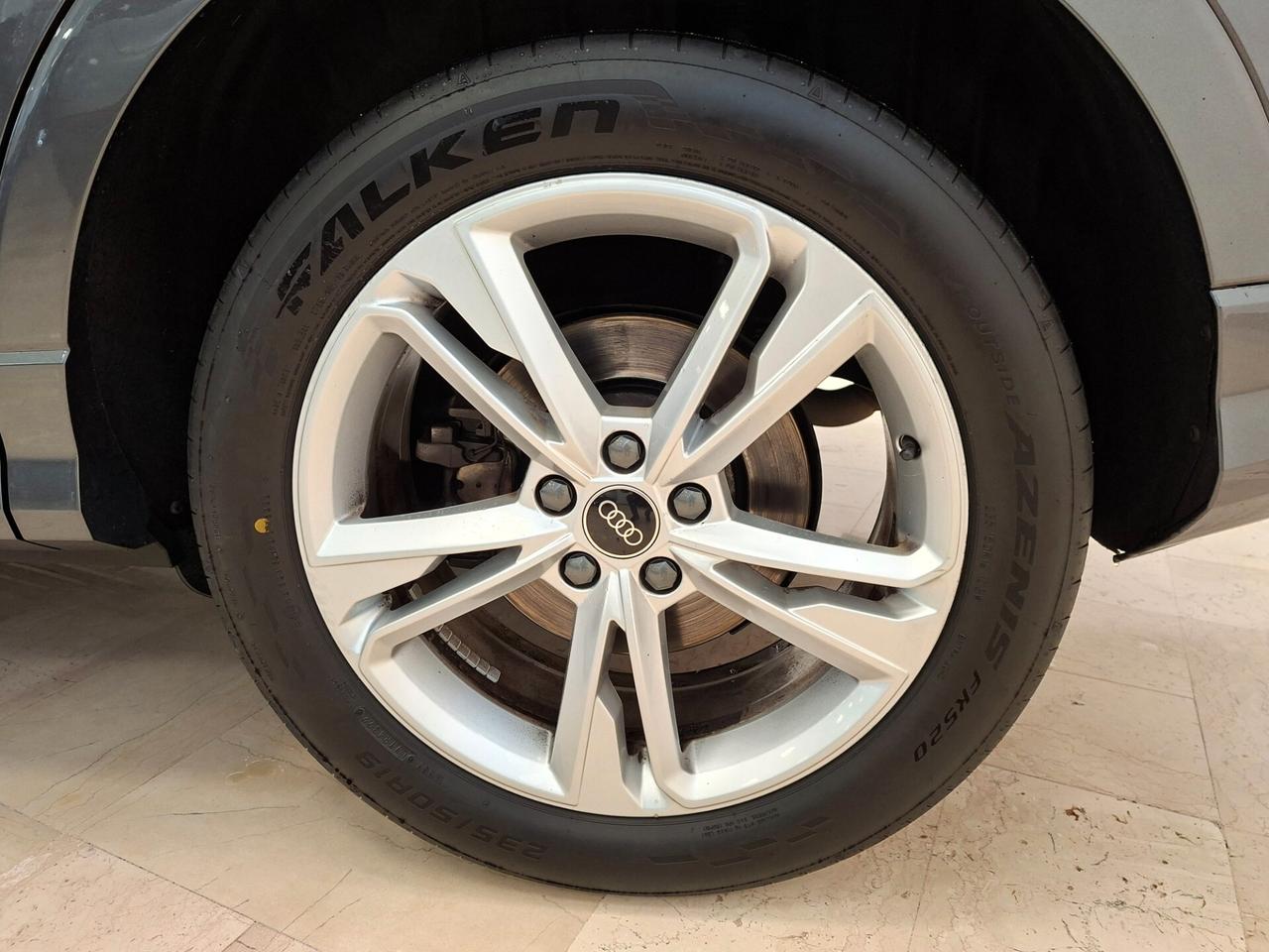 Audi Q3 SPB 40 TDI quattro S tronic line edition