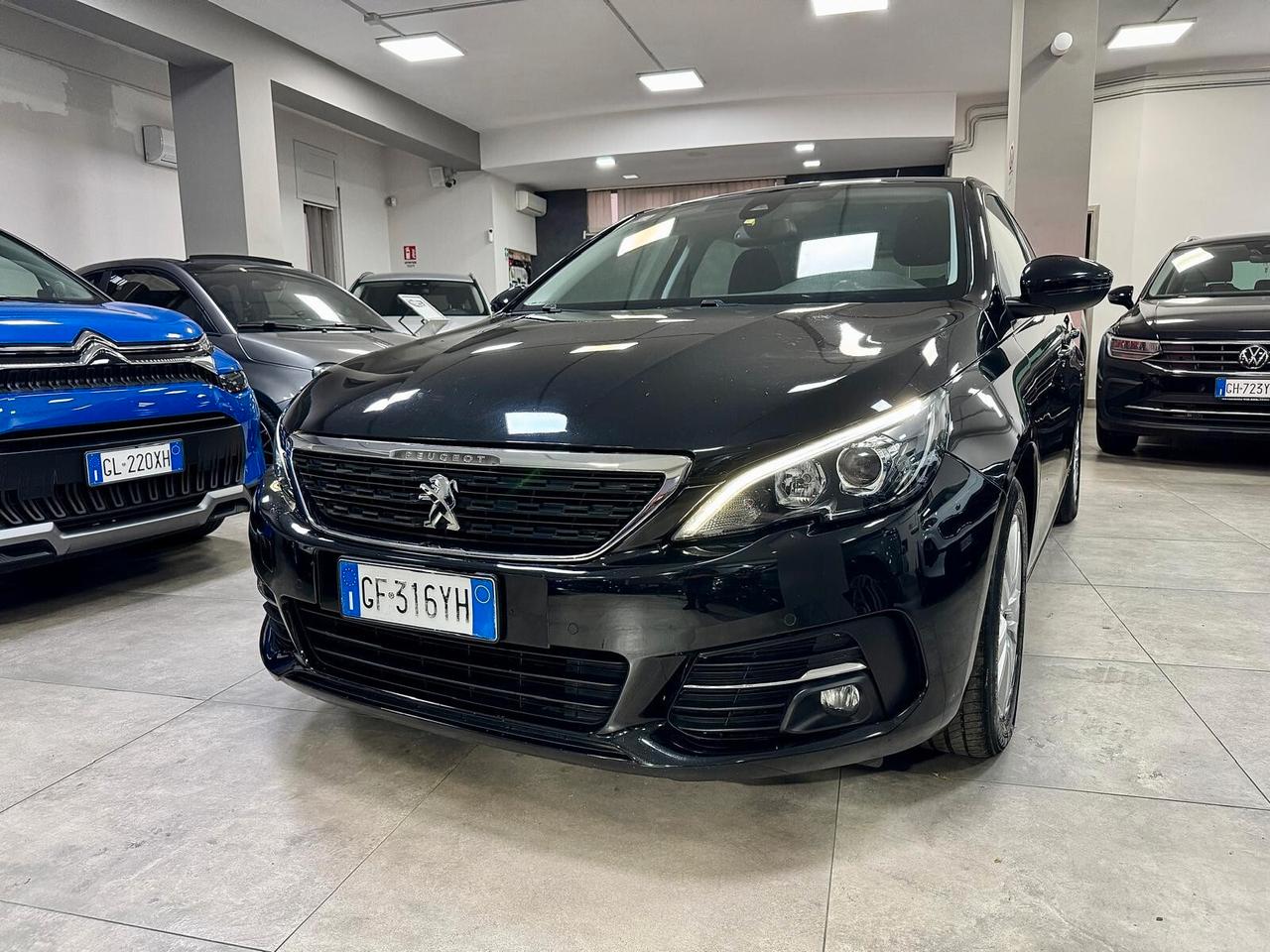 Peugeot 308 1.5 BlueHDi 130cv EAT8 Business 2021