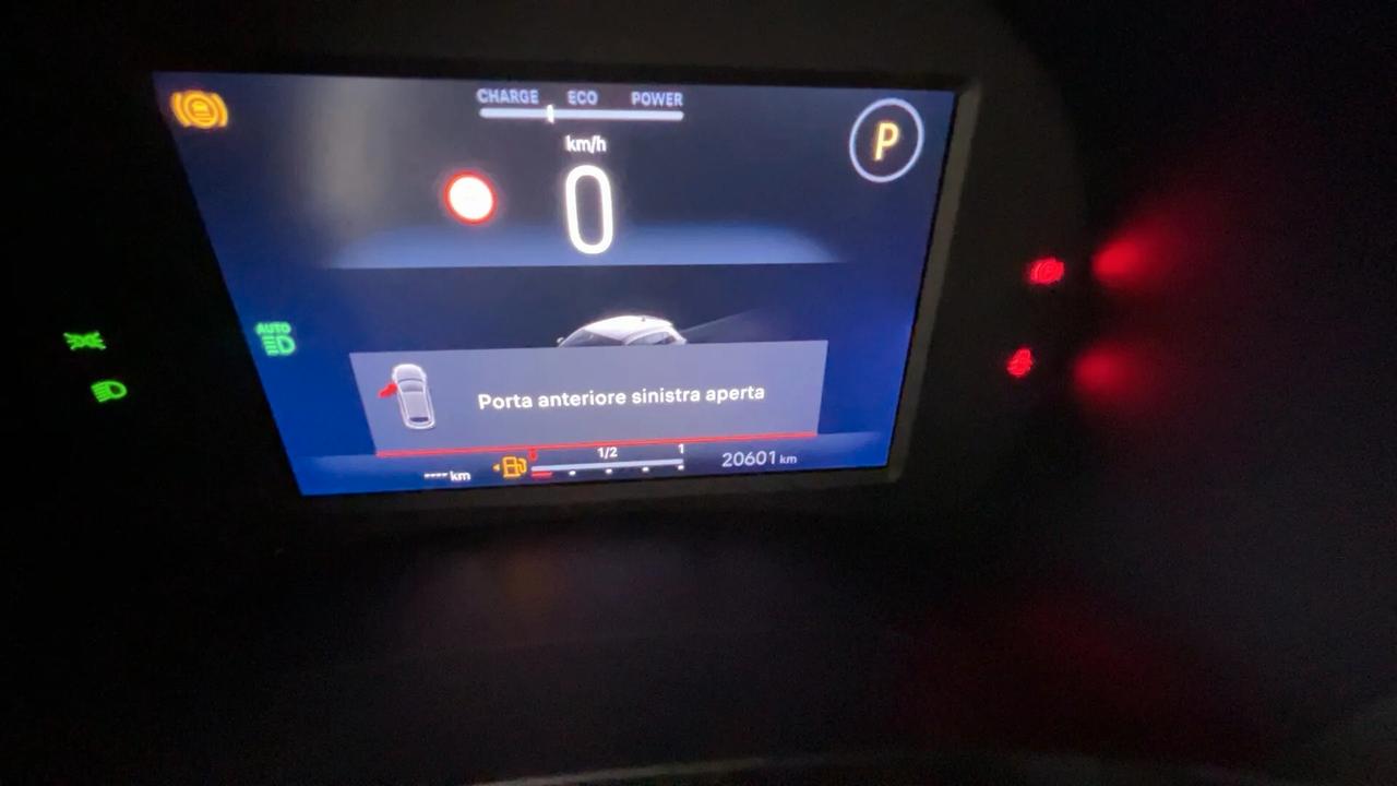 Fiat 600 Hybrid 136 CV DCT MHEV La Prima