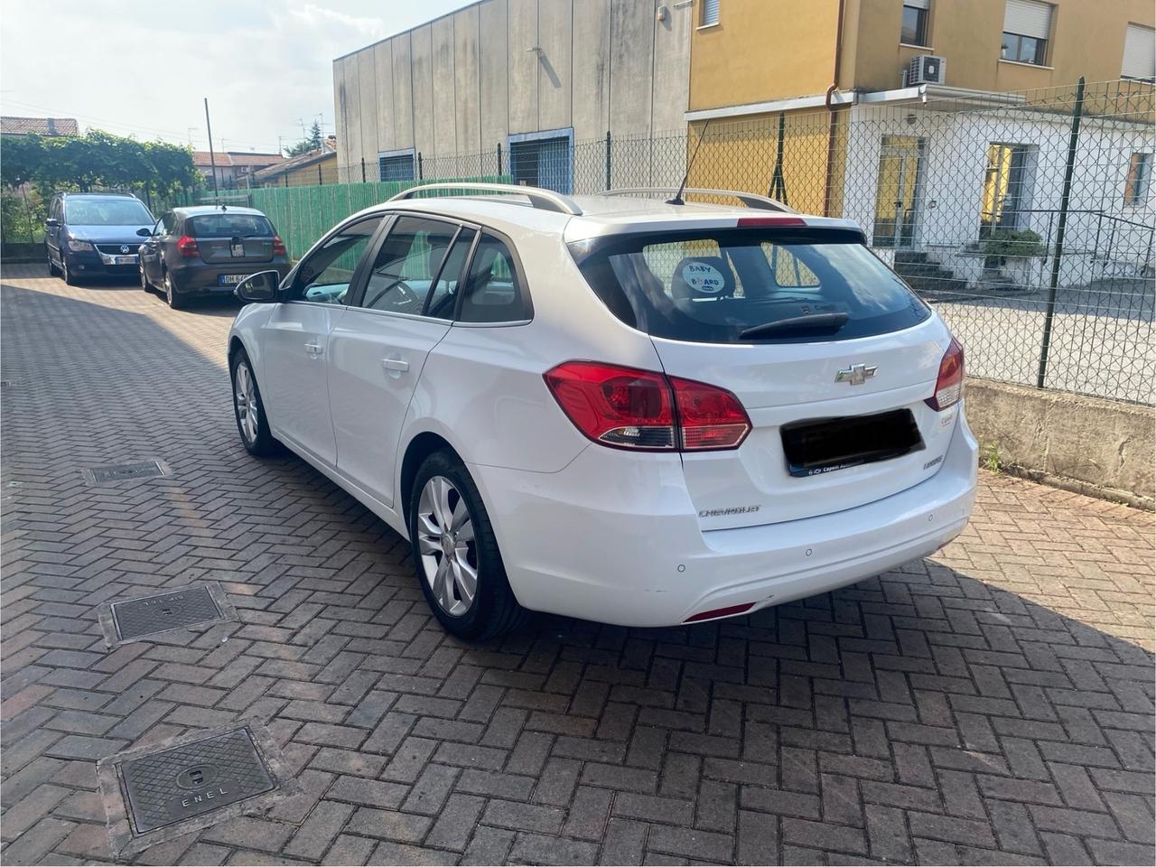 Chevrolet Cruze 1.7 Diesel Station Wagon LTZ