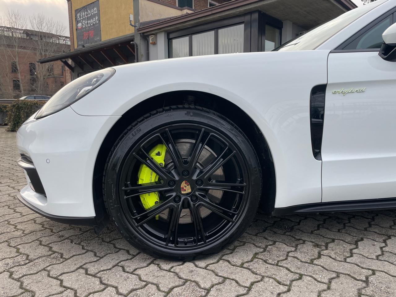 Porsche Panamera 2.9 4 E-Hybrid pacchetto Night