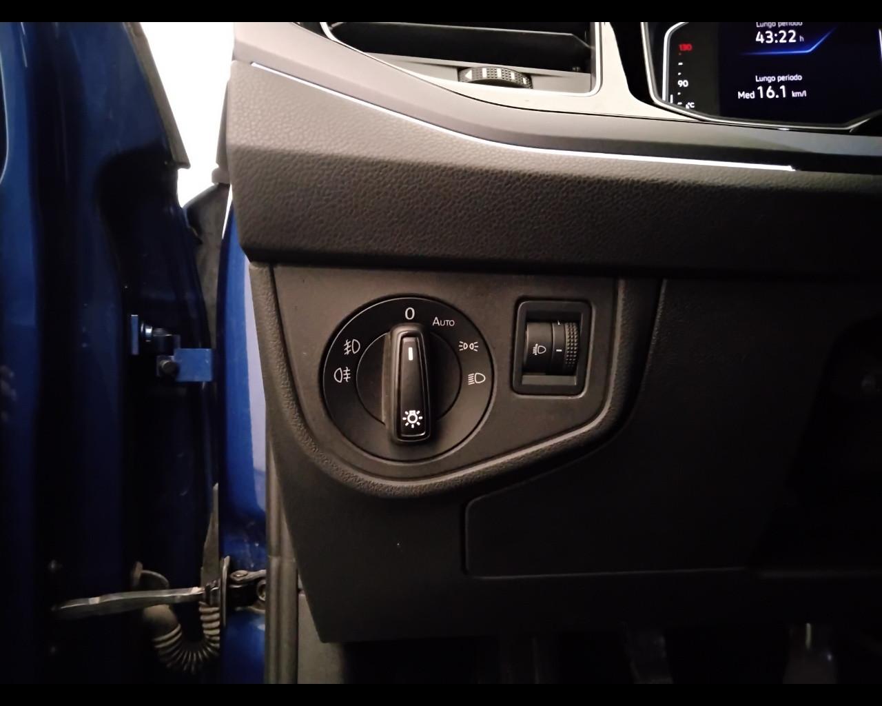 VOLKSWAGEN Taigo - Taigo 1.0 tsi R-Line 110cv