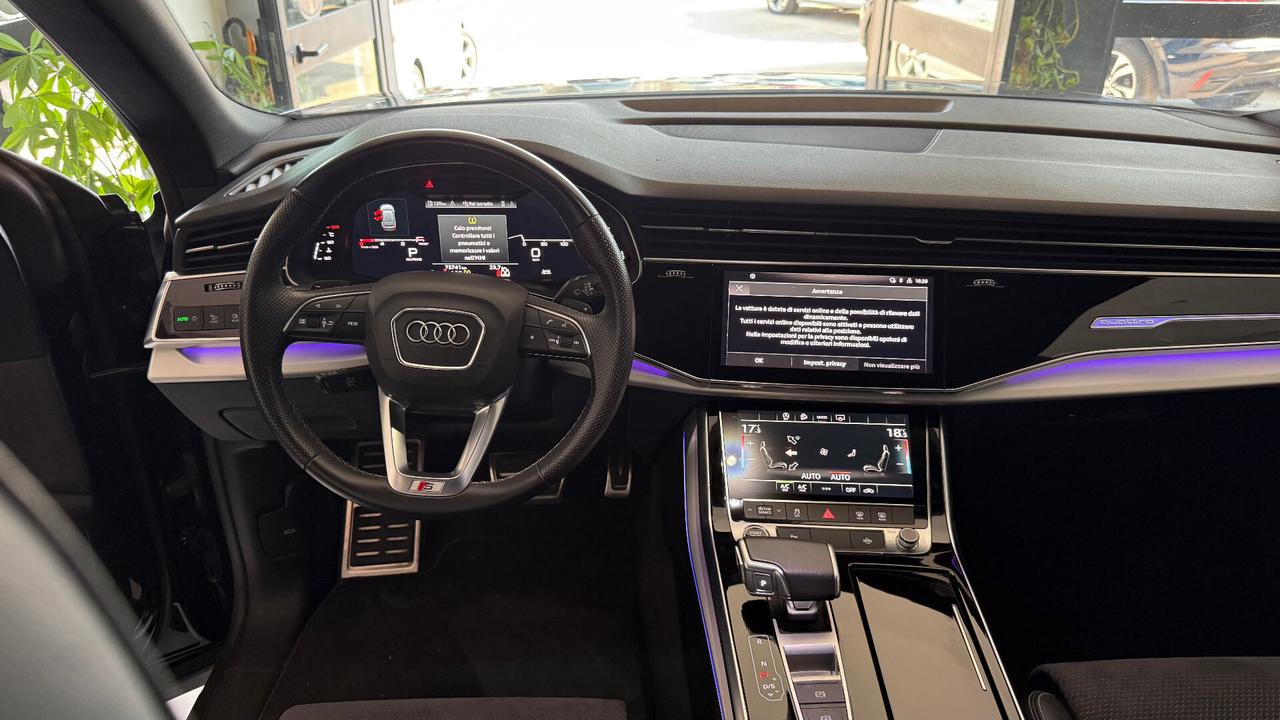 Audi Q8 50 TDI 286 CV quattro S LINE