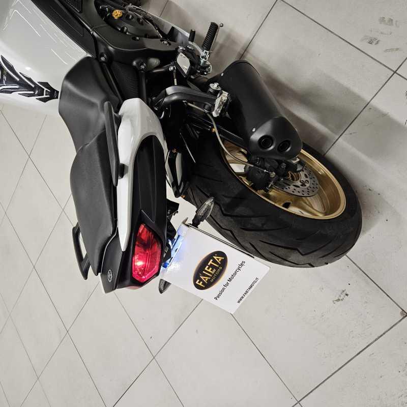 Yamaha FZ8 - 2010