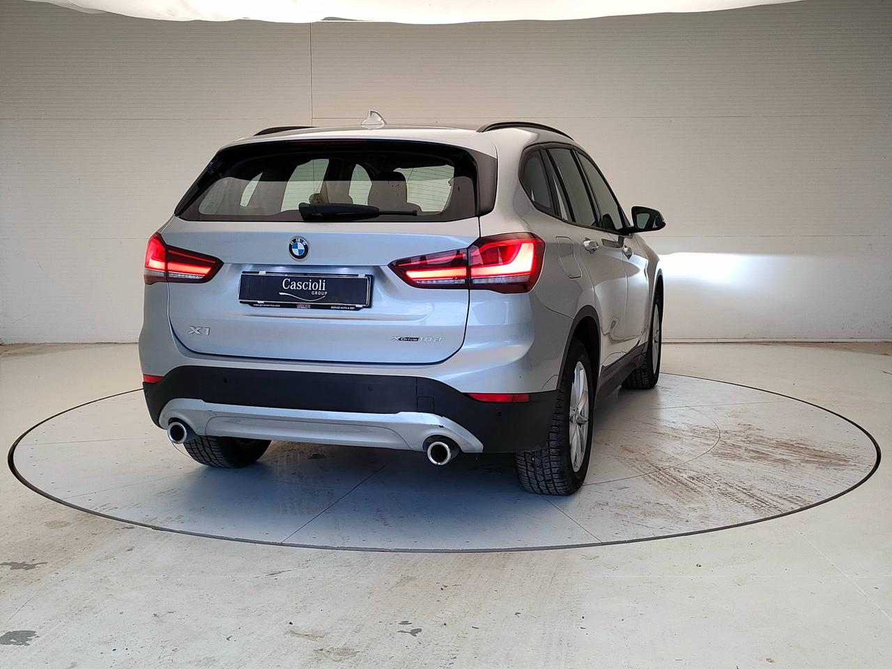BMW X1 F48 2019 - X1 xdrive18d Advantage auto