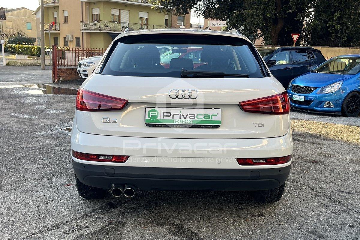 AUDI Q3 2.0 TDI 150 CV Business