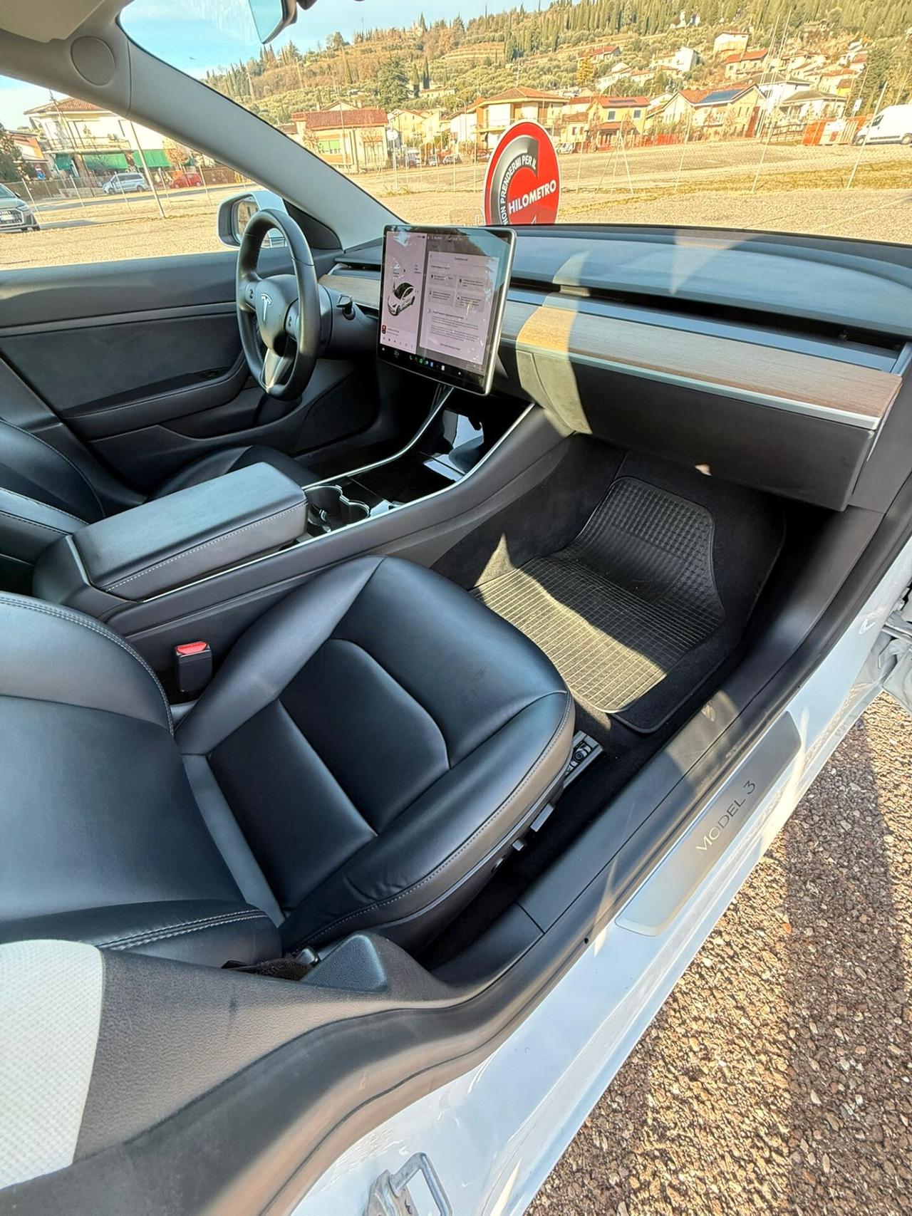 Tesla Model 3 Standard RWD Plus