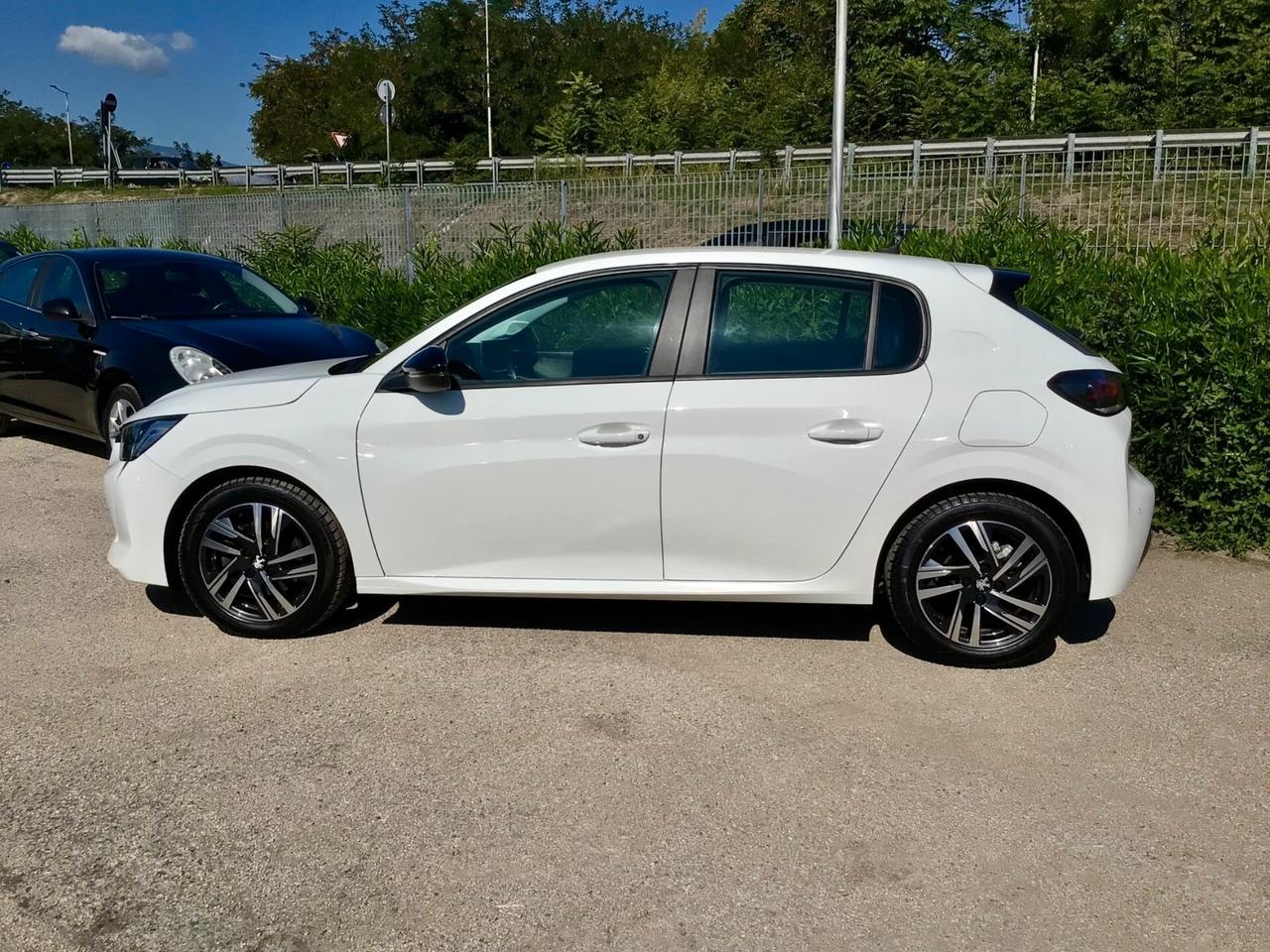 Peugeot 208 BlueHDi 100 Cv 5 porte Active