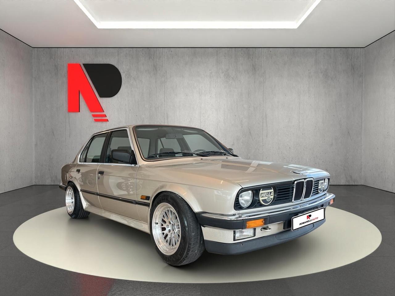 Bmw 318i 4 porte