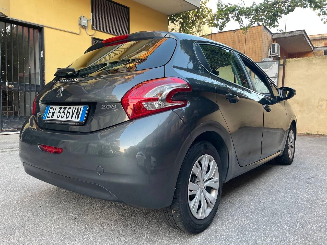 Peugeot 208 2014 1.2 82cv