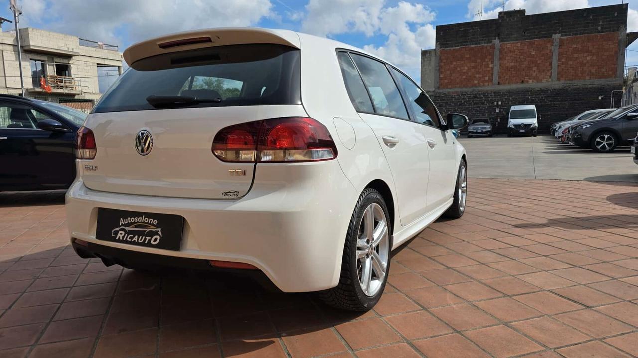 VOLKSWAGEN GOLF 1.6 105 CV R-LINE