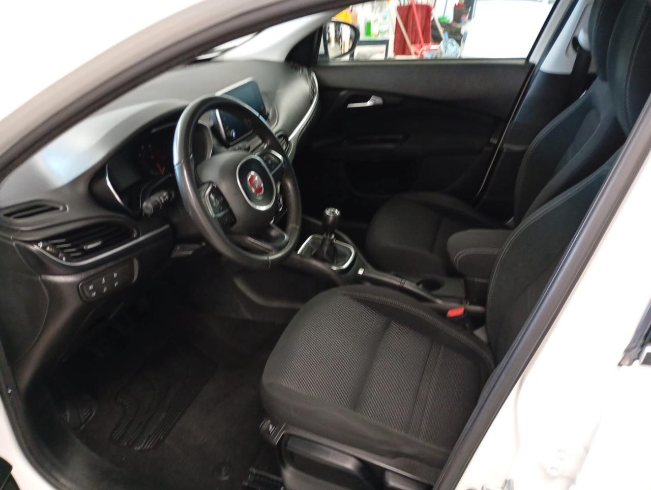 Fiat Tipo 1.6 Mjt S&S SW Lounge