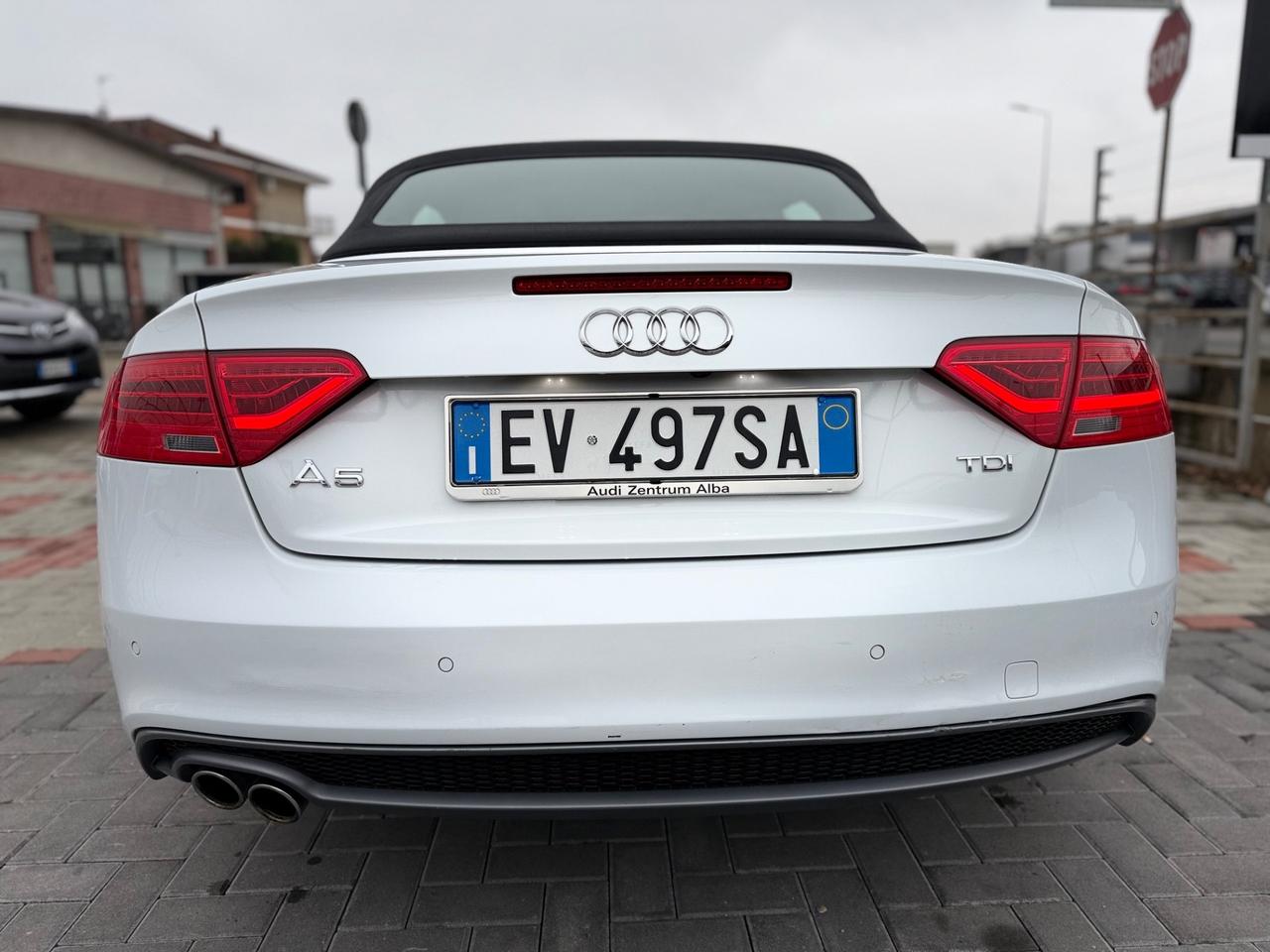 Audi A5 Cabrio 2.0 TDI 177 CV BIANCO PERLA.UNICO PROPRIETARIO