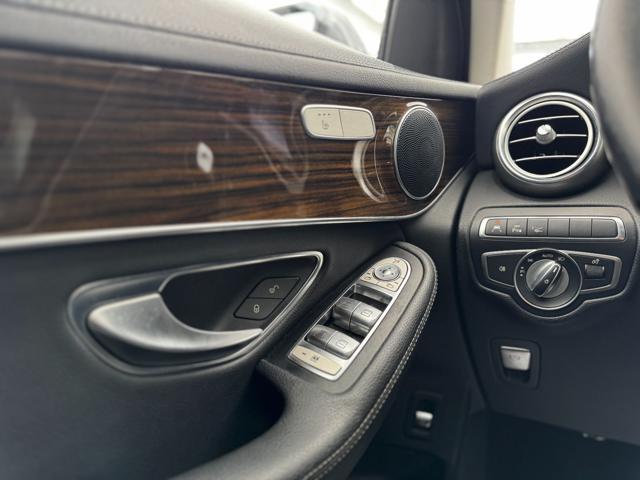 MERCEDES-BENZ GLC 220 d 170cv 4Matic Sport (Tetto/Retro/Navi/Auto)