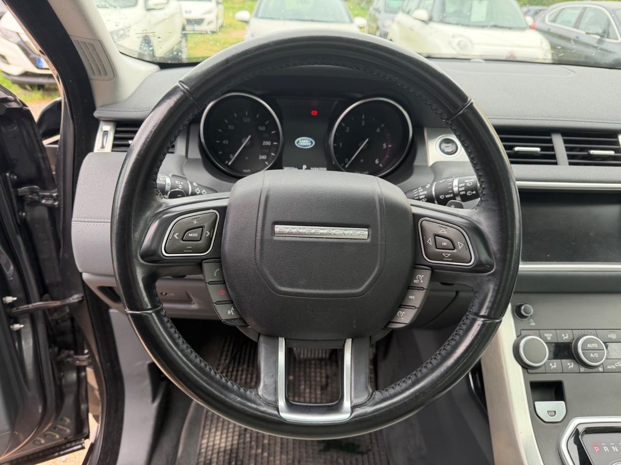 Land Rover Range Evoque 2.0 TD4 180 CV 5p. SE Dynamic