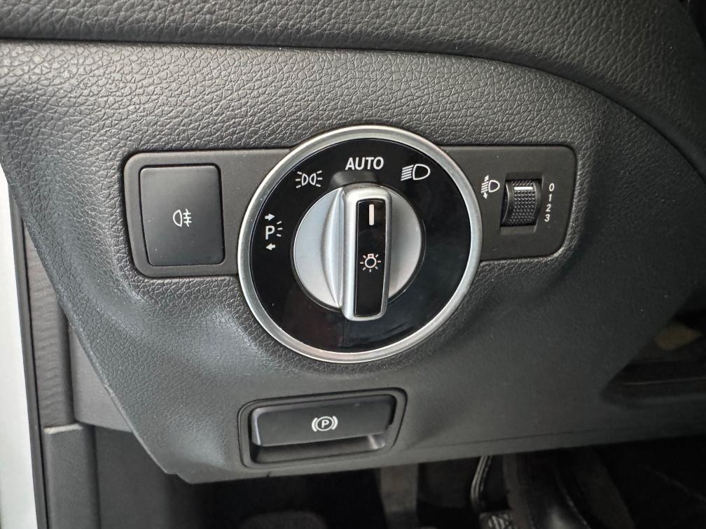 Mercedes-Benz GLA 200 d Sport Navi Pelle Pdc Retrocamera Uniprop