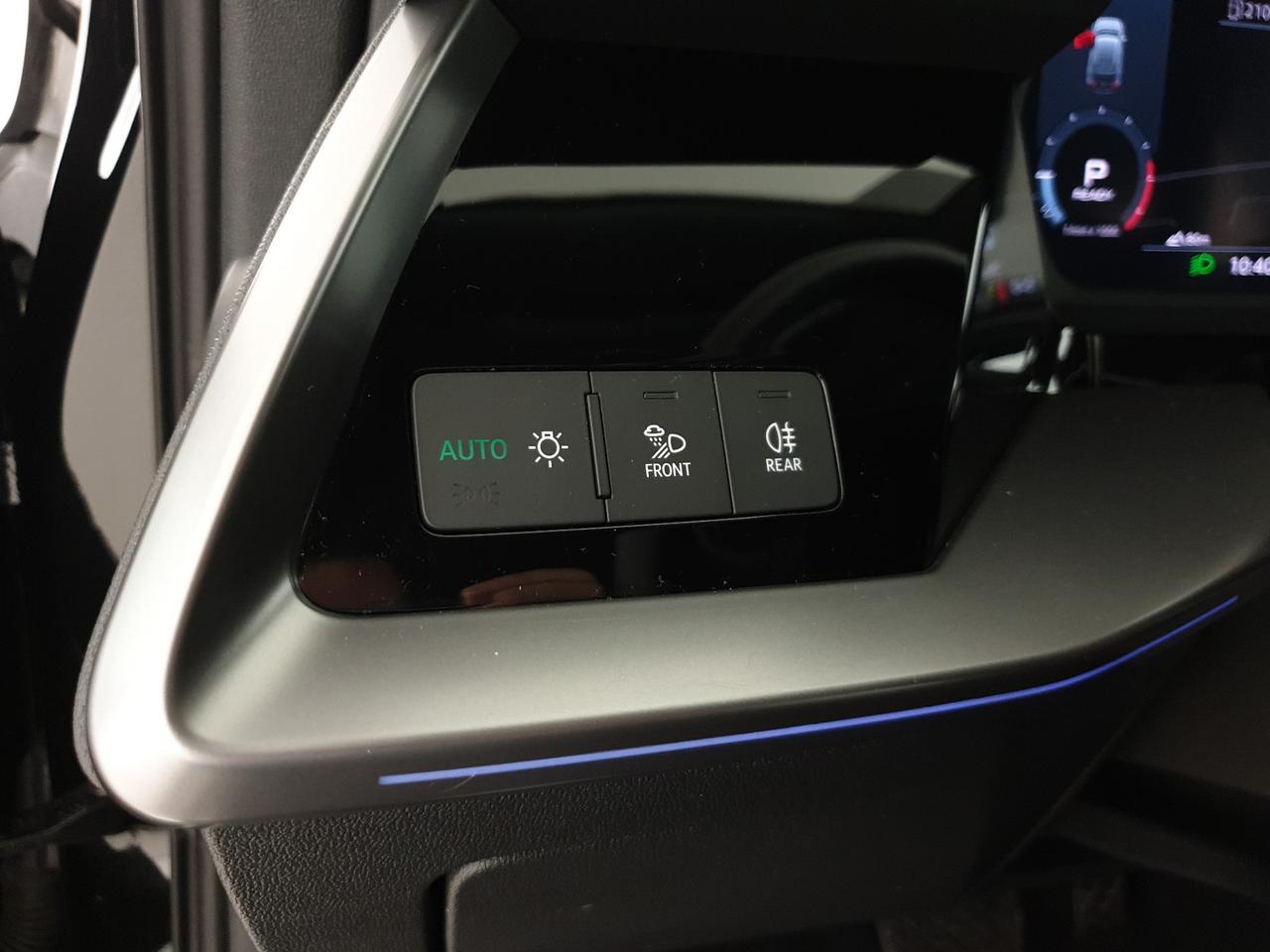 Sportback 30TFSI 116CV S tronic Business Advanced