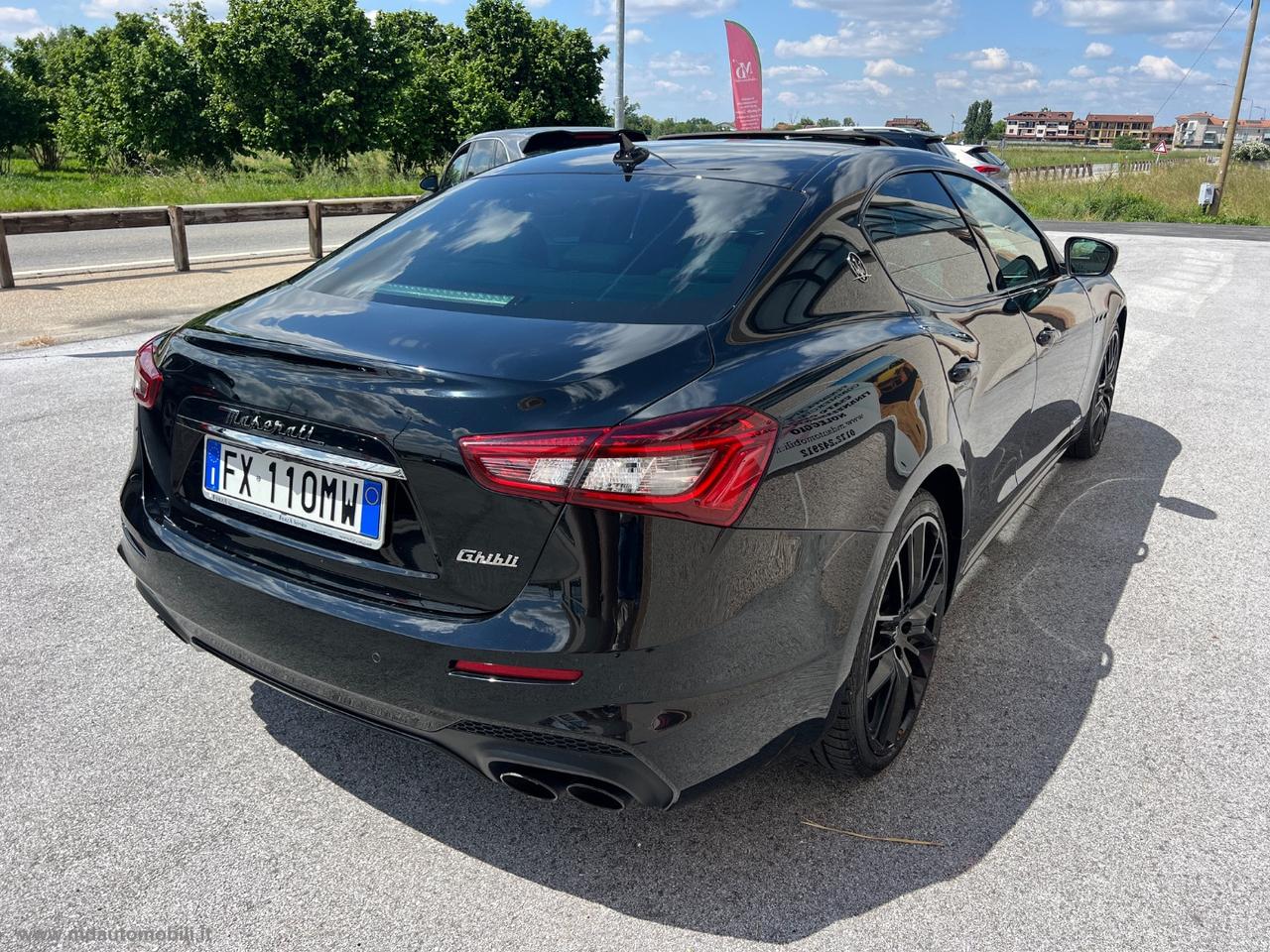 MASERATI Ghibli V6 Diesel Gransport RESTYLING TETTO 21 IVA ESPOSTA