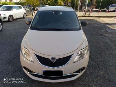 Lancia Ypsilon Ypsilon III 1.2 Silver ecochic Gpl 69cv