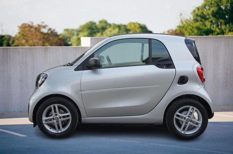 smart fortwo EQ Youngster