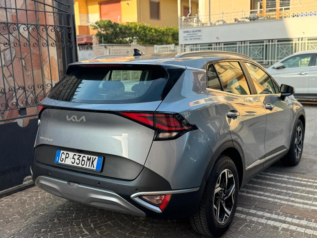 Kia Sportage 1.6 TGDi MHEV DCT Business