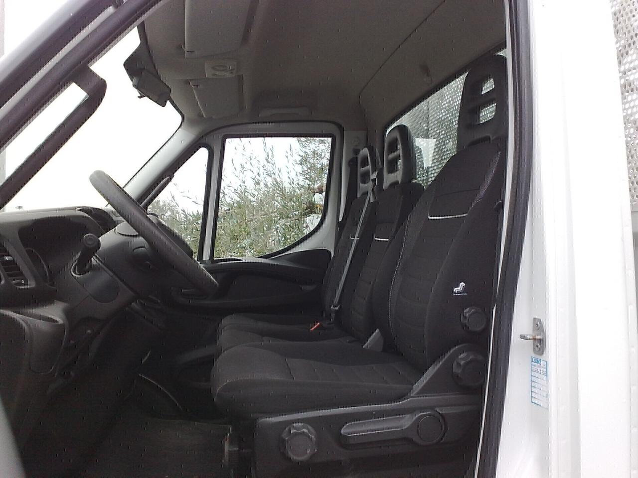 Iveco Daily 35c14 ribaltabile trilaterale - 2022