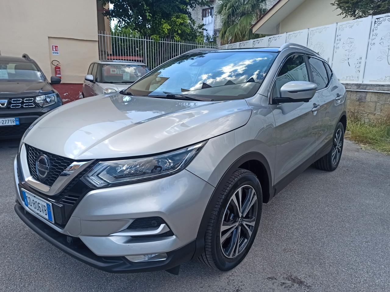 Nissan Qashqai 1.5 dCi 115 CV N-Connecta Tetto Panoramico