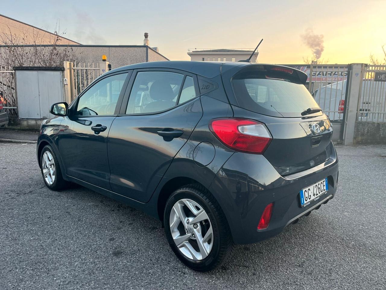 Hyundai i10 1.0 BENZ X NEOP 40.000 KM