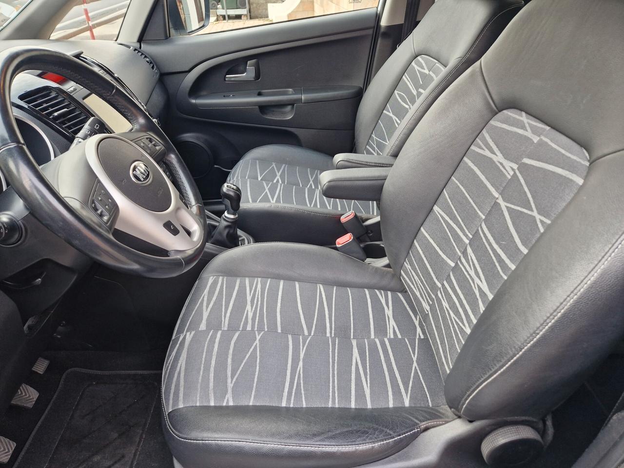 Kia Venga 1.4 90CV "49.700 km" GPL casa madre, Full Optional