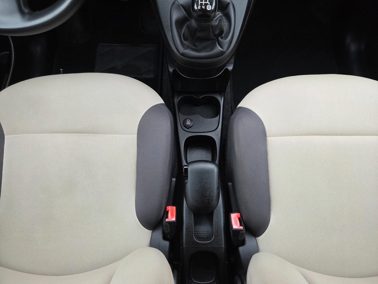 Fiat Panda 1.2 Easy 69cv 5 posti