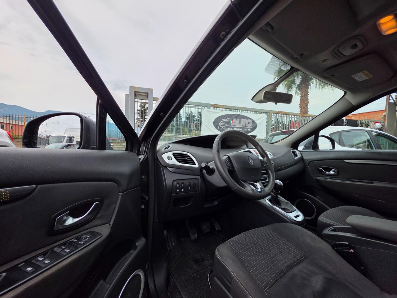 Renault Scenic Scénic 1.5 dCi 110CV Dynamique 7POSTI